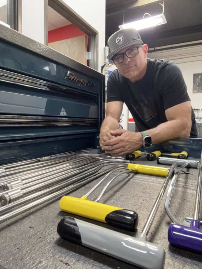 Myke Toledo teaches student to pick pdr tools the right way